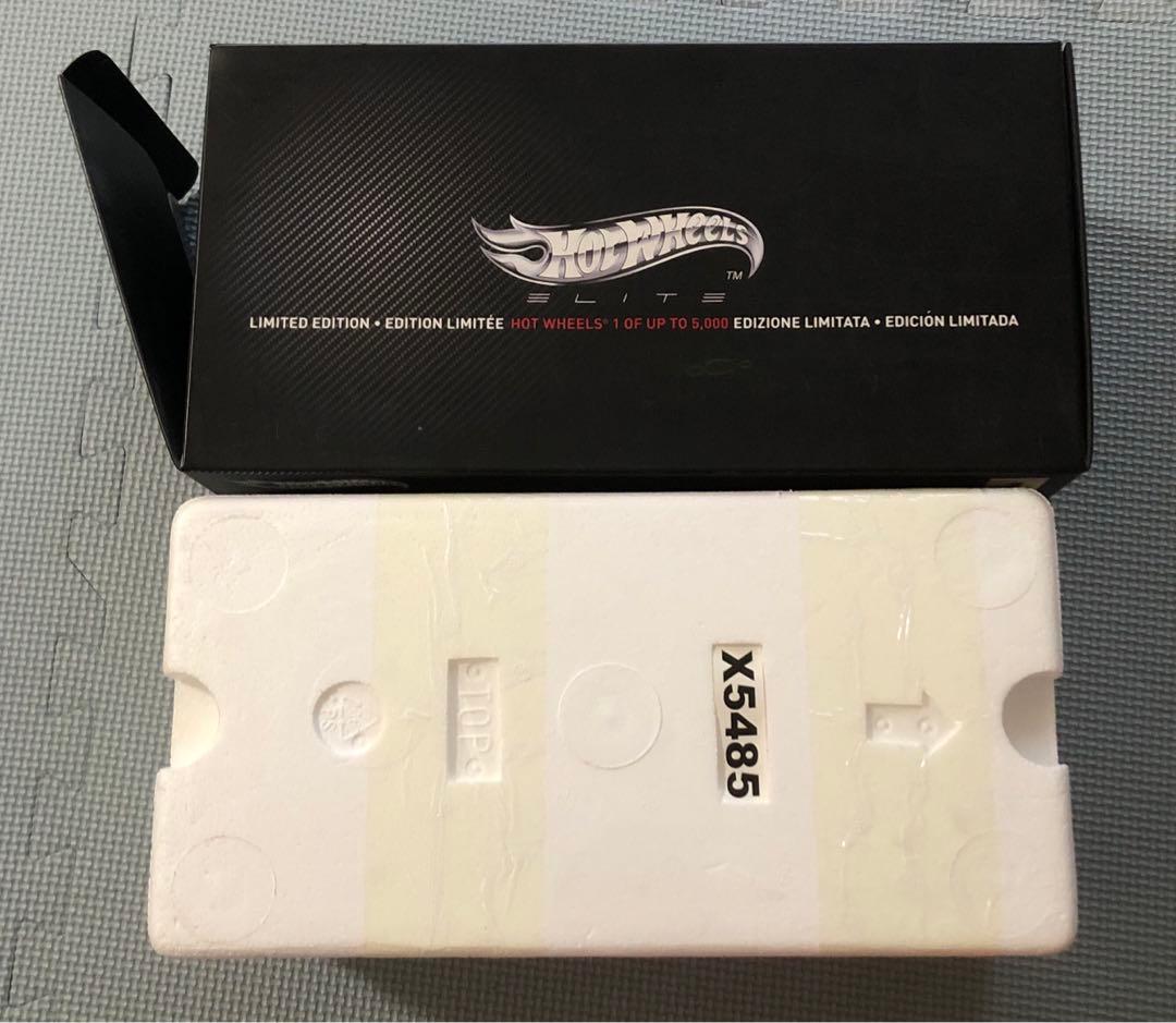 ホットウィール　エリート　フェラーリ　458 イタリア　スパイダー