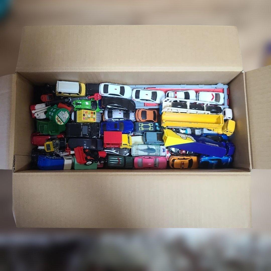 C*n様 トミカ100台越えまとめ売り！[ジャンク扱い]