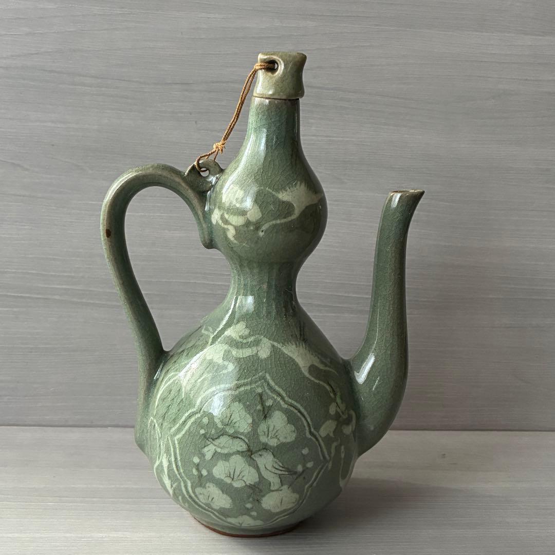 青磁象嵌瓢形水柱　水差し 徳利　壺　梅　鶴　茶道具　雲鶴文