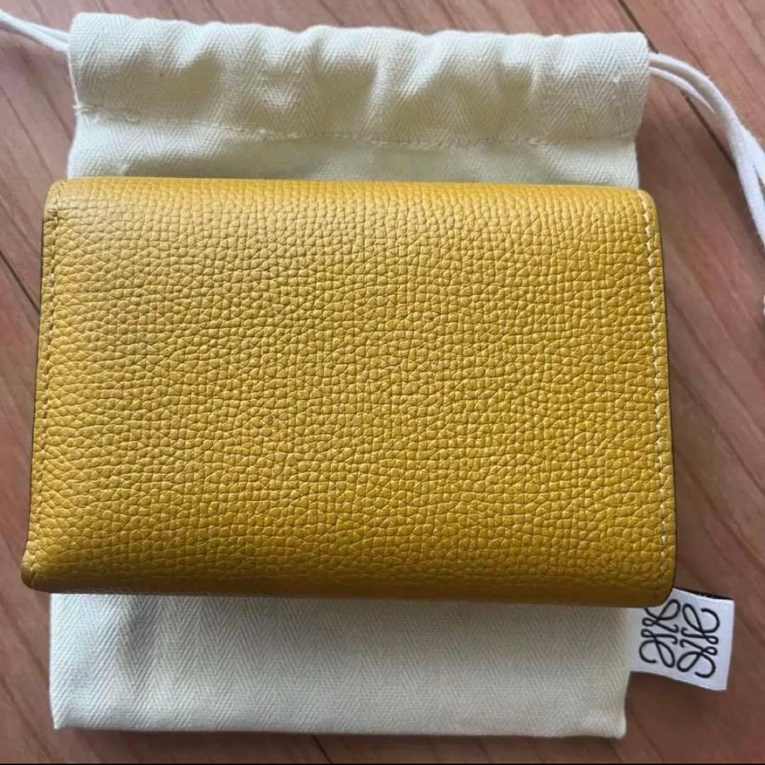 お正月セール！ロエベ 三つ折り 財布 スマート ウォレット コンパクト