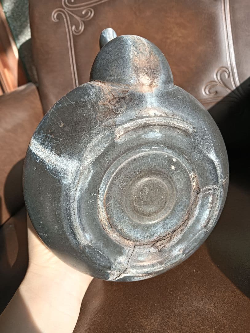 骨董品　黒色　陶器　茶釜 籐巻き取っ手