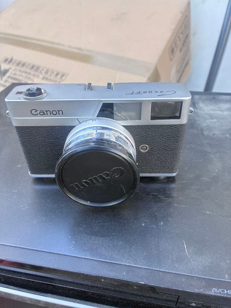 Canon製のレンジファインダーカメラ