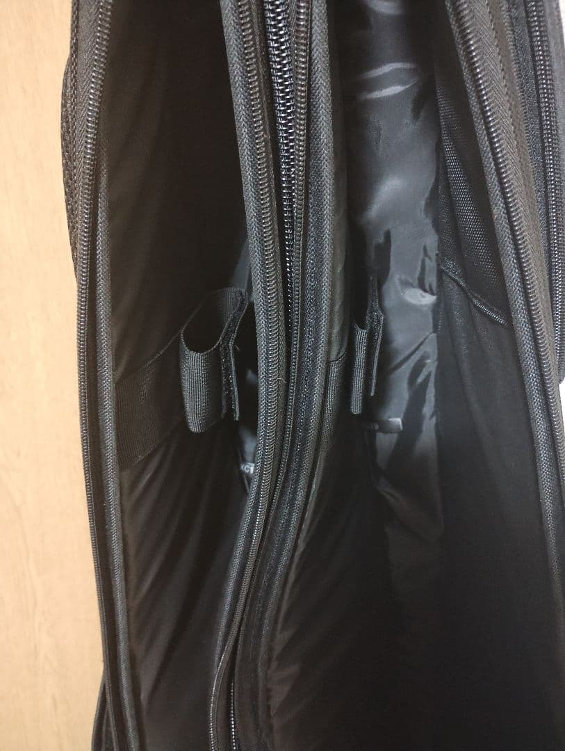 ibanez IGB2540 2本収納