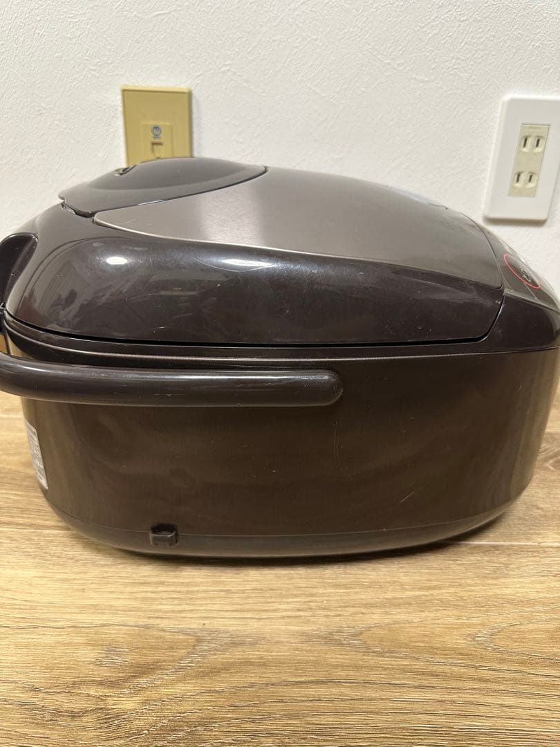 象印 IH炊飯ジャー NW-VH18 2022年製