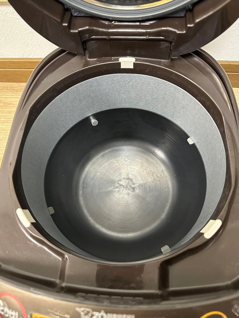 象印 IH炊飯ジャー NW-VH18 2022年製