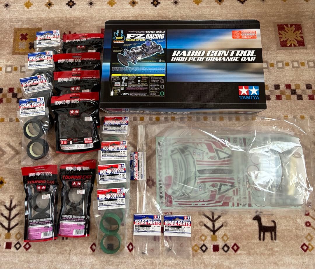 新品 タミヤ TG10-MK.2 FZシャーシ 2022 ボディ タイヤ等セット