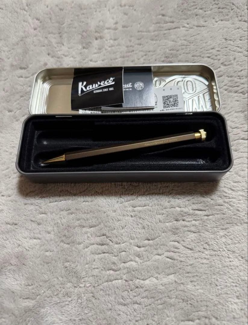 カヴェコスペシャル　伊東屋限定　オリーブブラウン　0.5mm