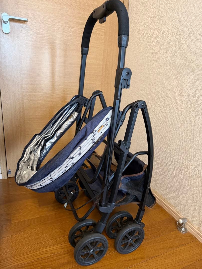 【美品】ペット用 スヌーピーベビーカー