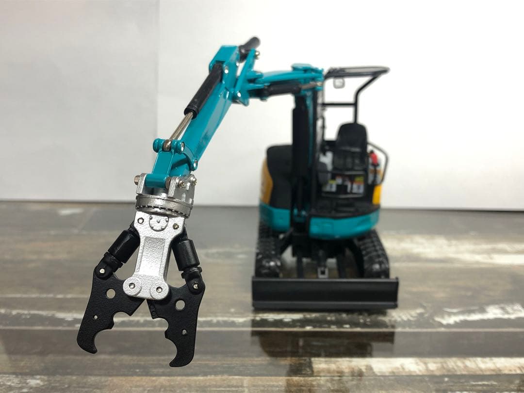 ミニショベル　ユンボ　カスタム　クボタ　解体