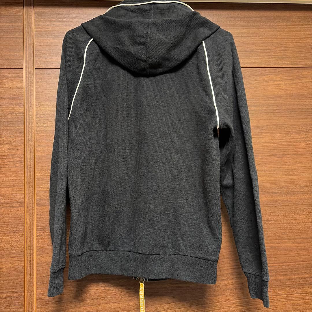 バーバリーブルーレーベル パーカー ホース ロゴ刺繍 　L