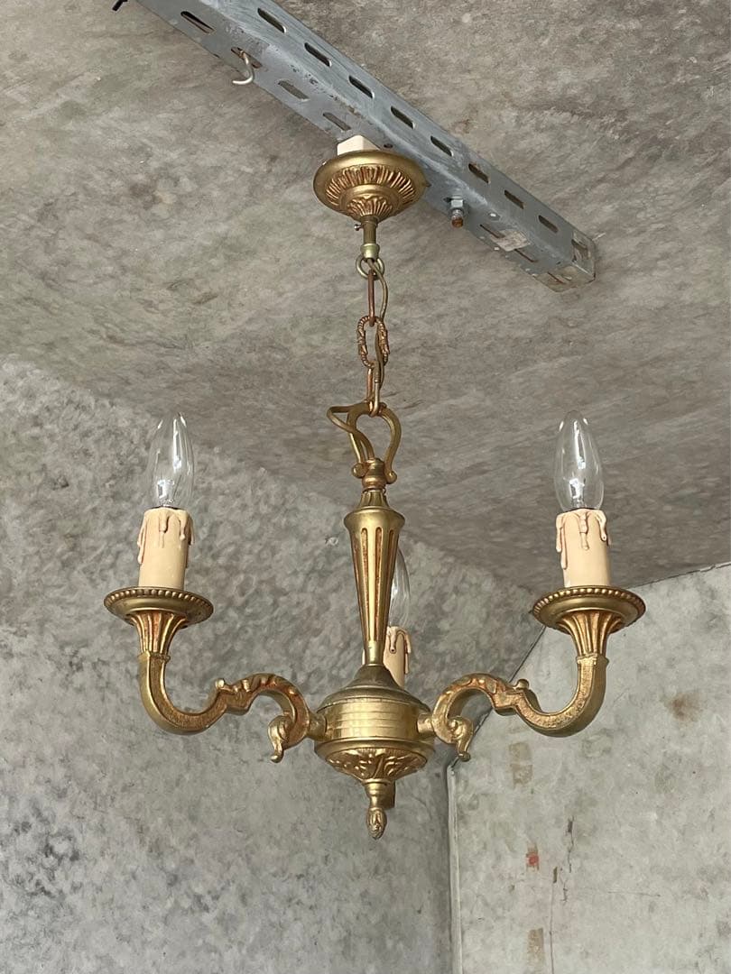 22. フランス アンティーク シャンデリア 3灯 キャンドル ライト 吊り下げ