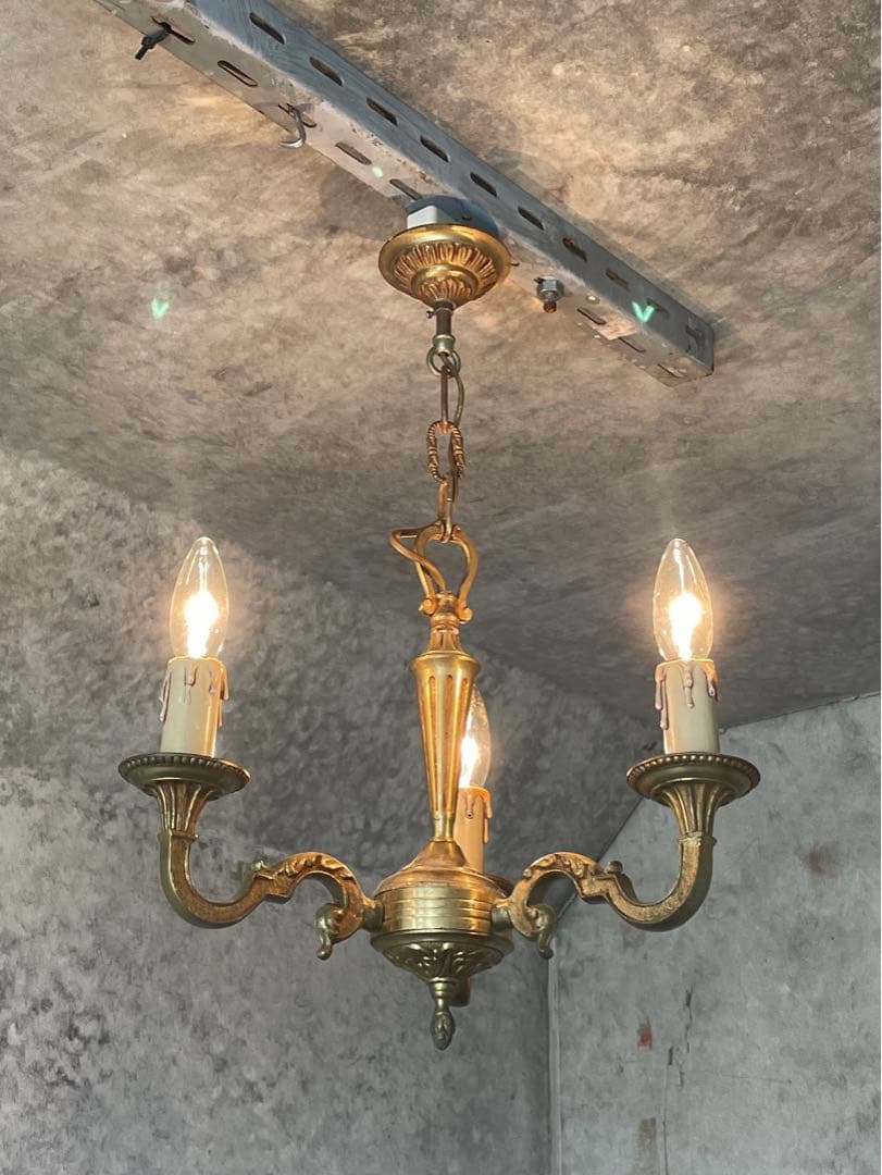 22. フランス アンティーク シャンデリア 3灯 キャンドル ライト 吊り下げ