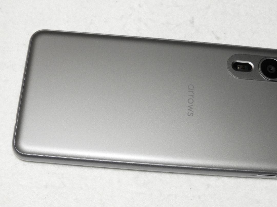 スマートフォン本体 FCNT arrows We2 Plus F-51E docomo