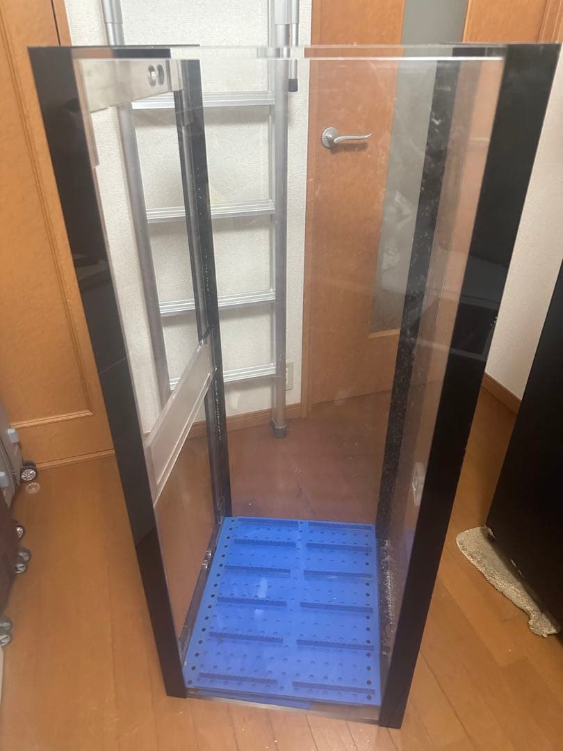 アクリル水槽120cmx50cmx50cm と　ろ過槽　発送可能