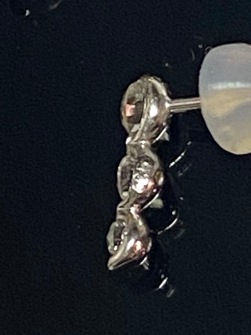 k18wgダイヤモンドピアス