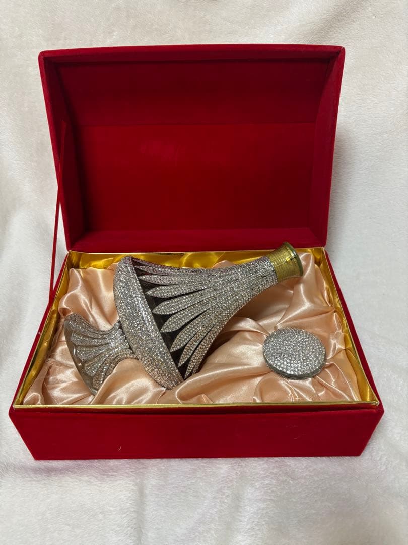 【新品】CROWNVINE トラディション スワロフスキー シルバー ブランデー