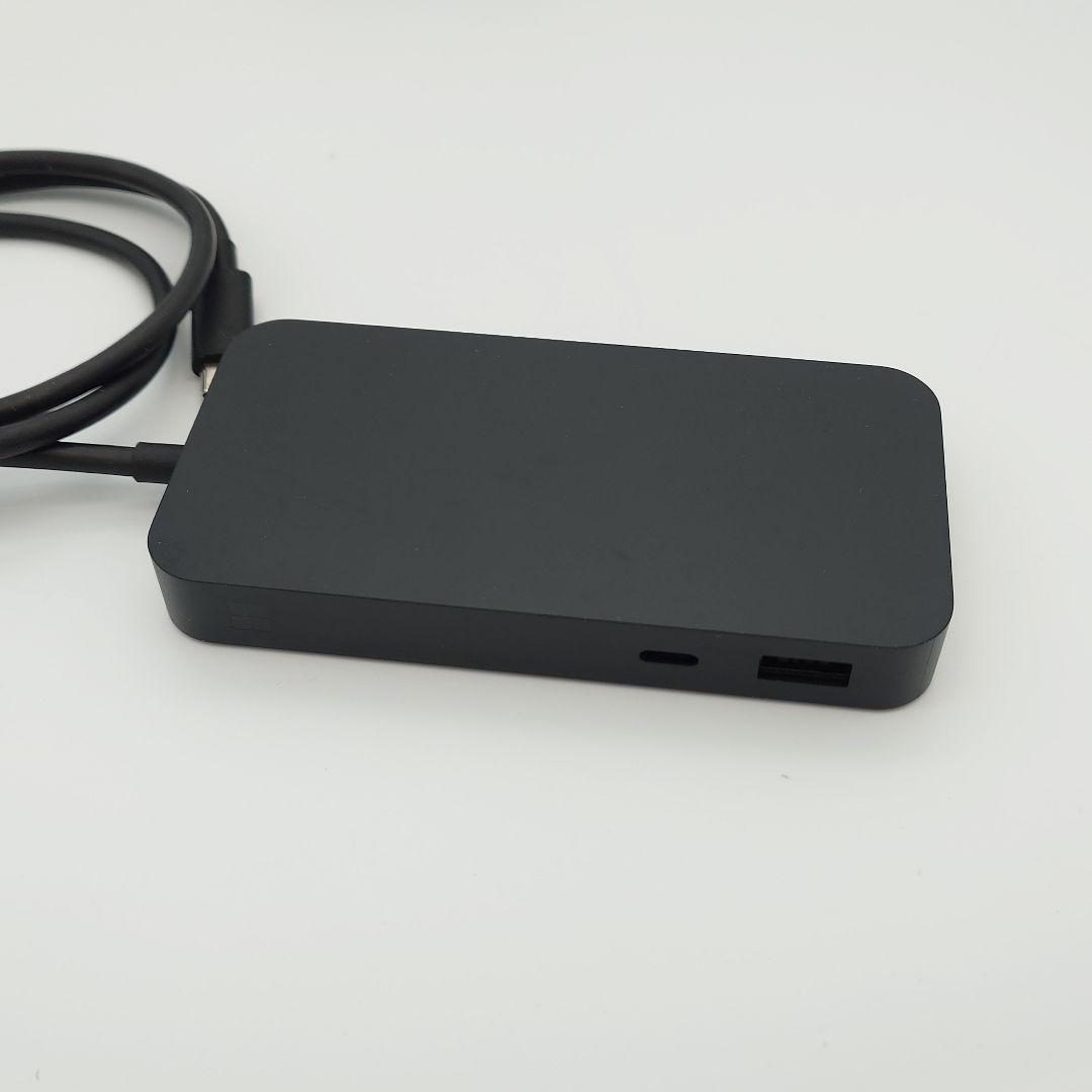 【美品】Microsoft Surface USB4 ドック EP2-19845