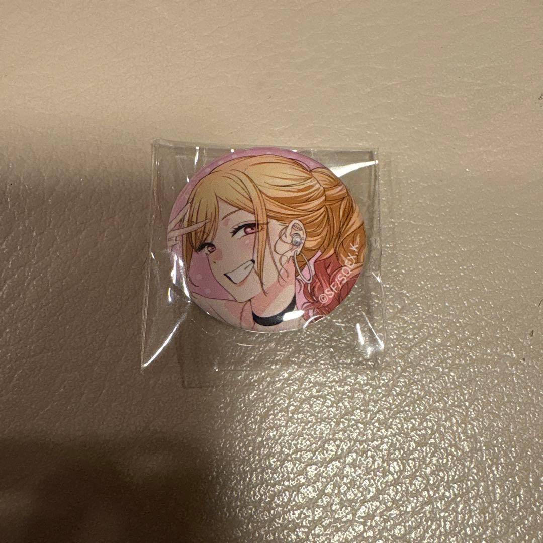 その着せ替え人形は恋をする 喜多川海夢 缶バッジ 音アニ