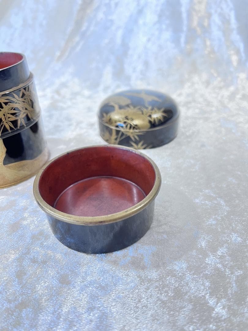 蒔絵丸住　合わせ箱　鶴亀と松