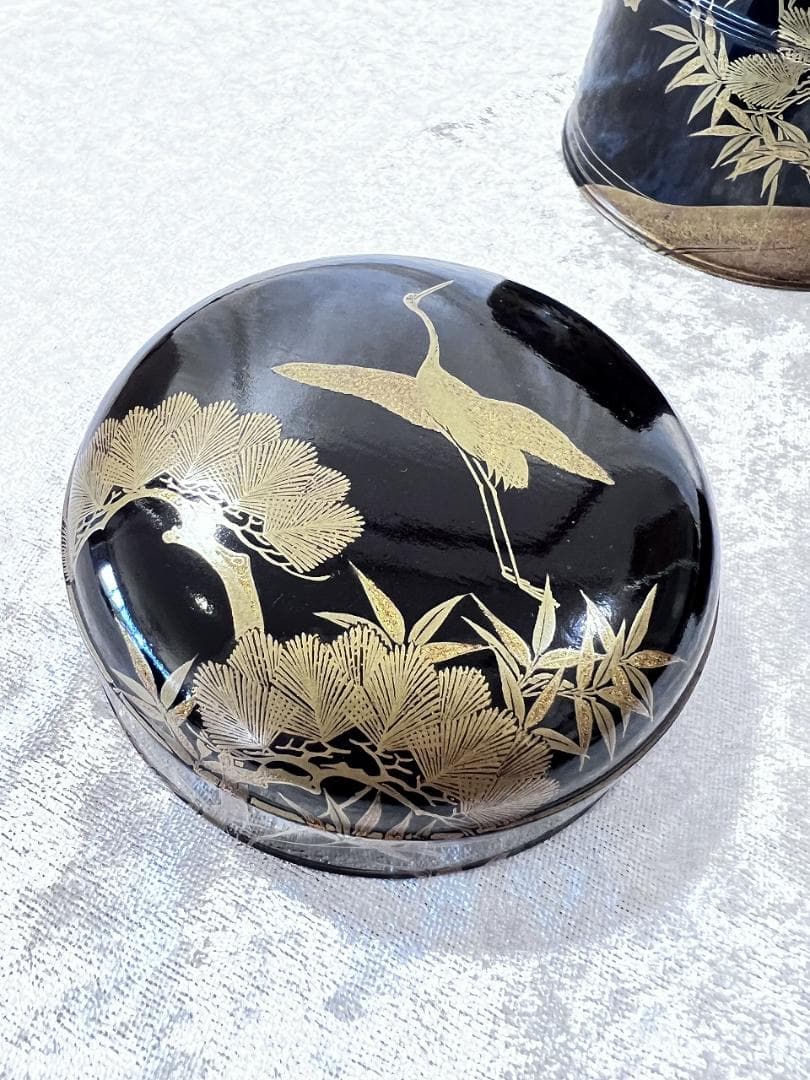 蒔絵丸住　合わせ箱　鶴亀と松