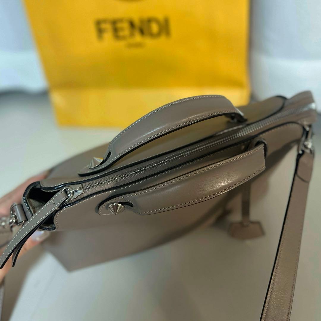 FENDI バイザウェイ ミディアム