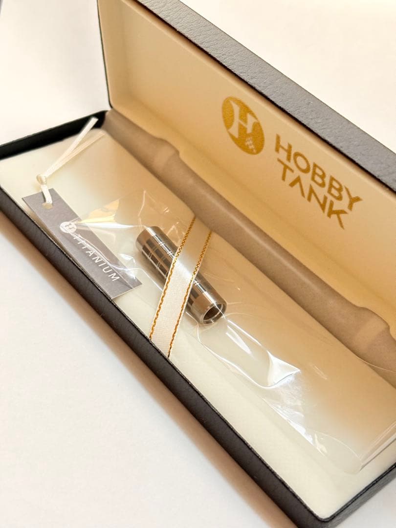 グラフ1000 カスタムグリップ シャープタンク　蝕刻　チタン