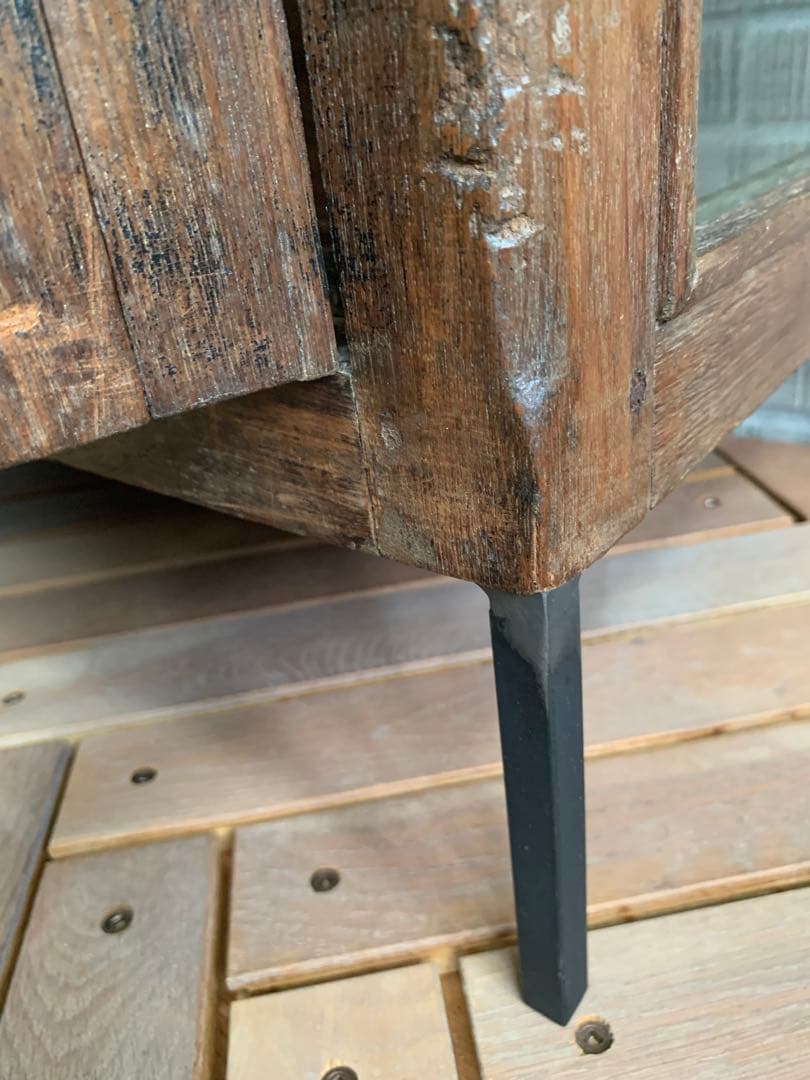 ビンテージ　古家具　リメイク　ショーケース　アイアン脚