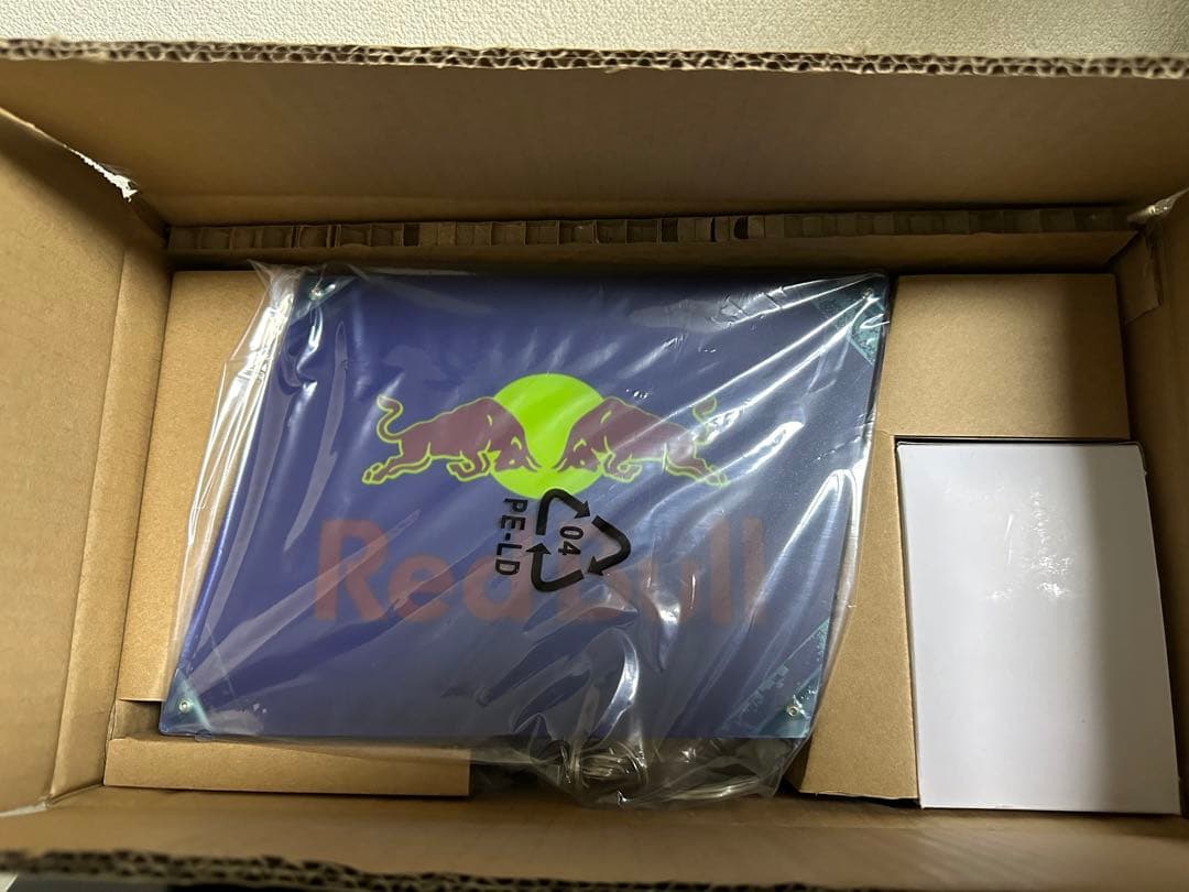 値下げしました。新品未使用　レッドブルネオンサイン