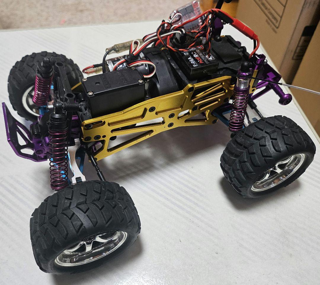 ミニジーラ HPI ラジコン HOT BODIES