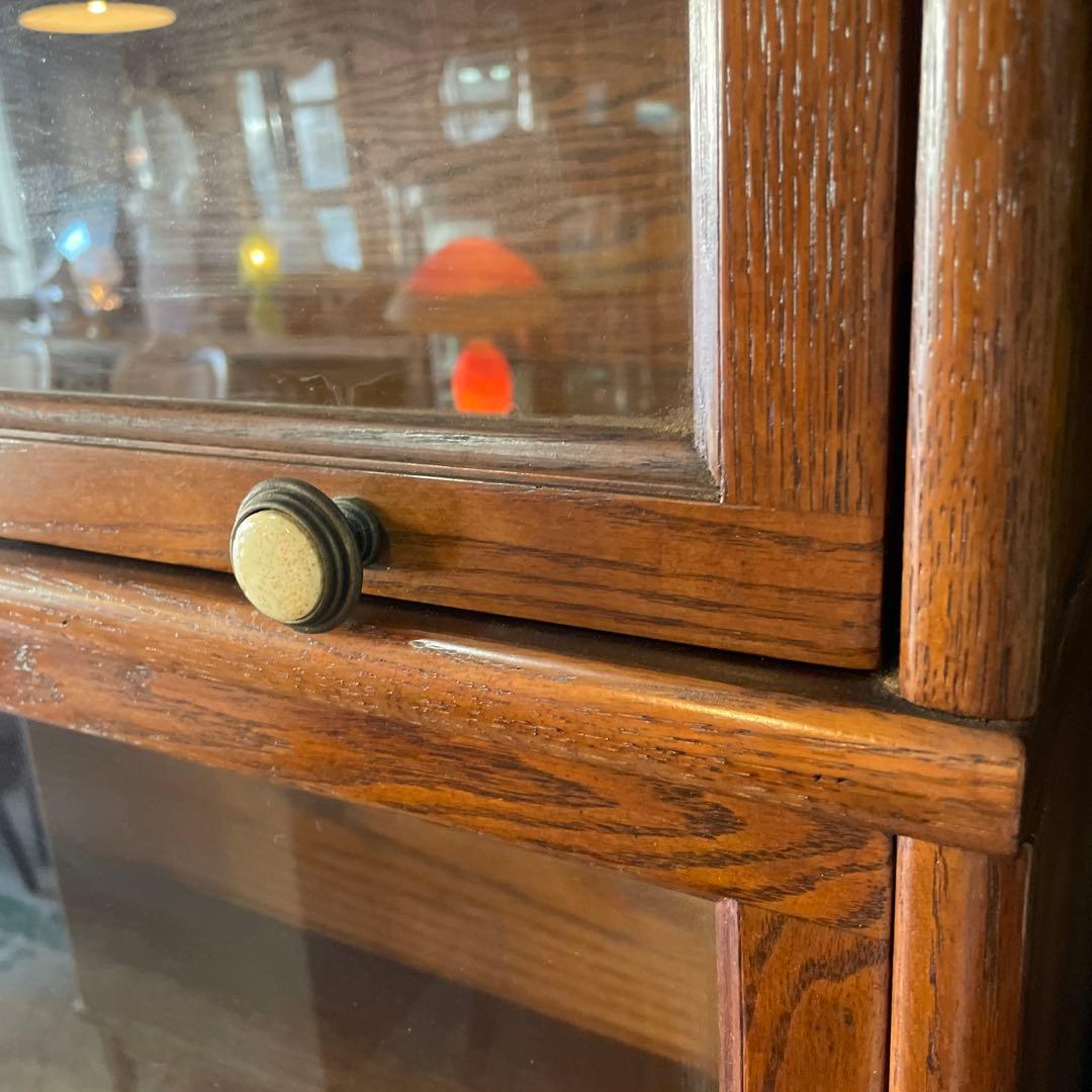 アメリカン・ヴィンテージガラスの跳ね上げ式スタッキングブックケース、・4段タイプ