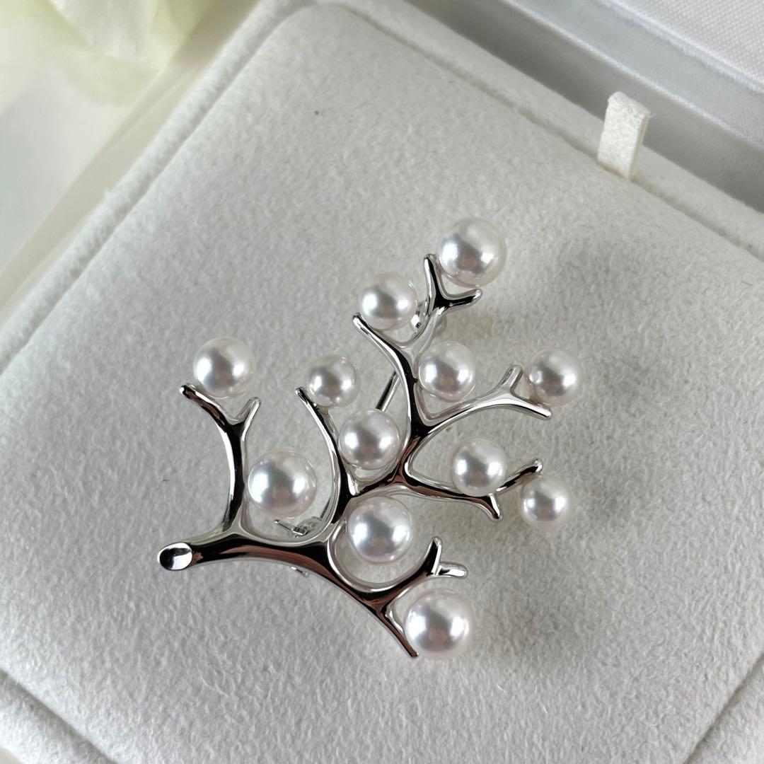 395【ミキモト】シルバー　パール　幸福の木　ブローチ　箱付き