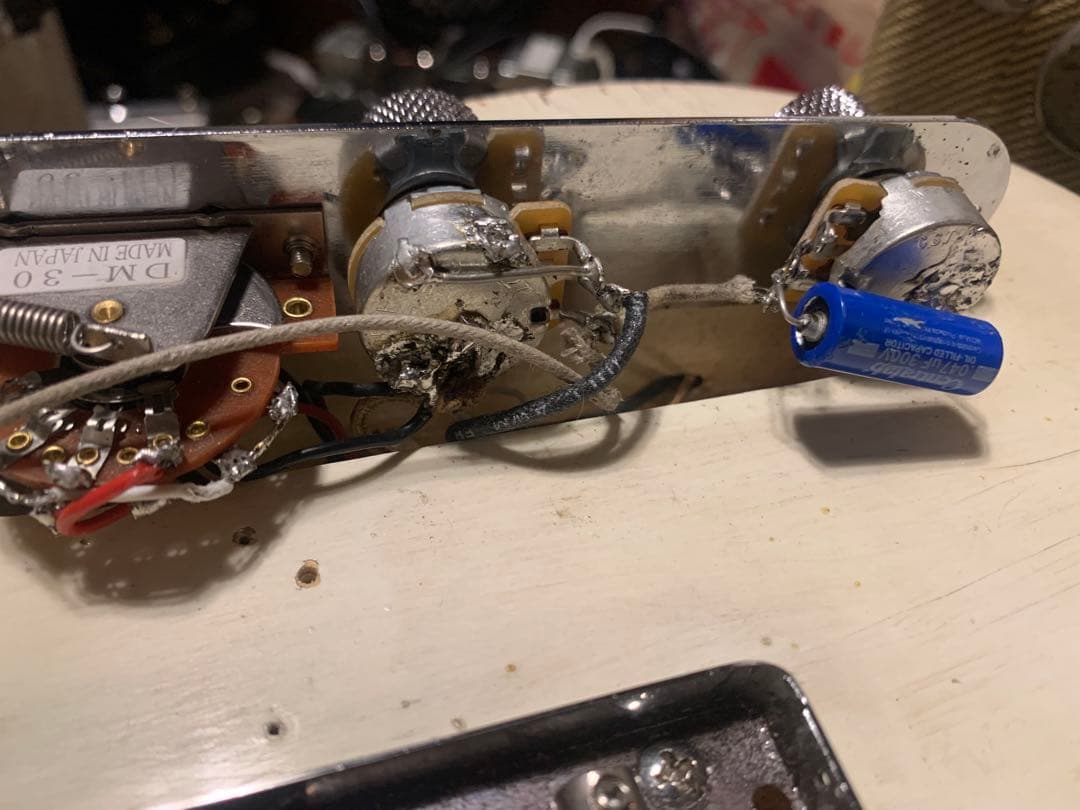 値下げ！！テレキャスタータイプ fender Texas Special搭載