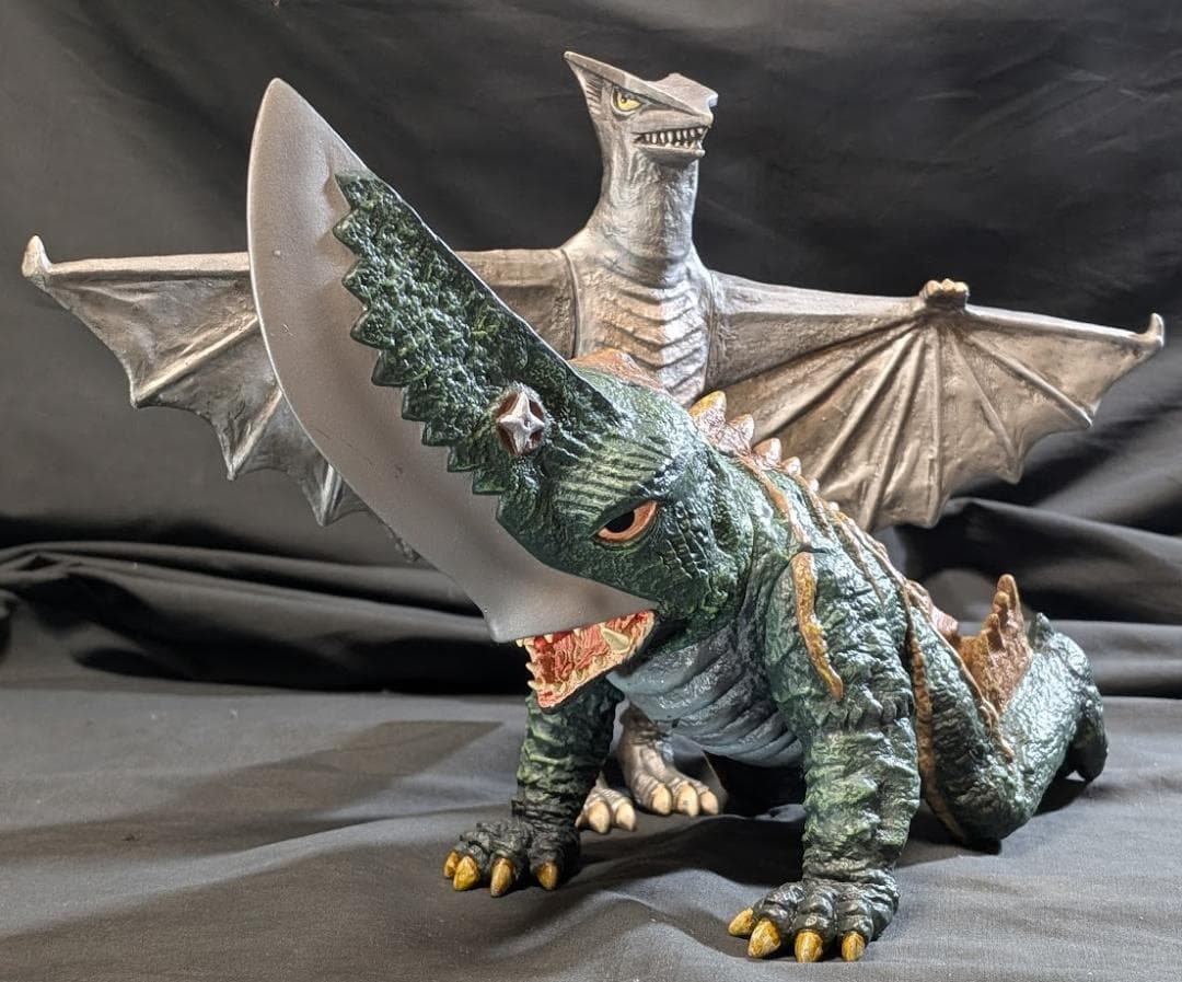 ギロン（ロケット）＆宇宙ギャオス（エクスプラス）昭和ガメラ登場怪獣２体セット