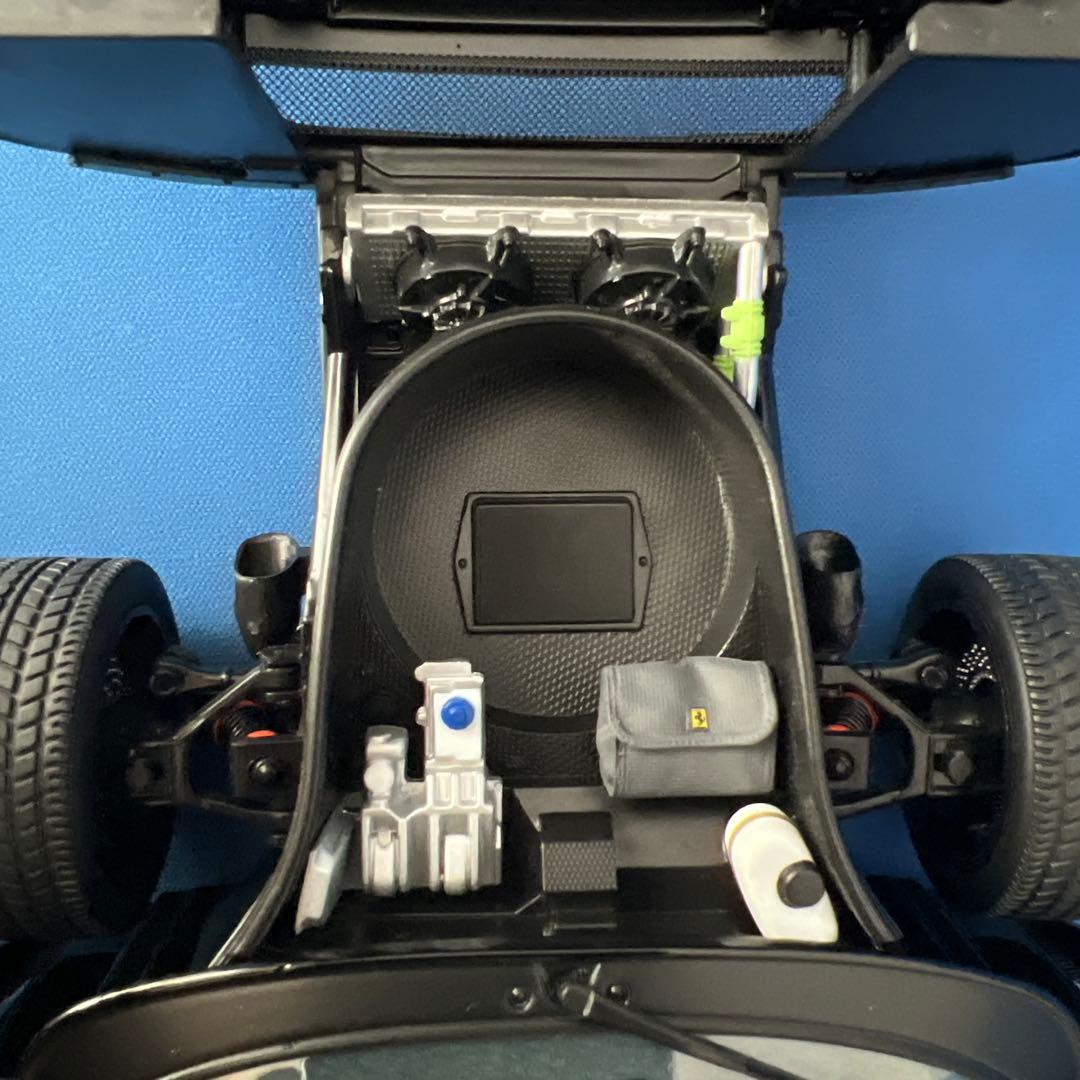 京商　1/18 フェラーリ F40 ライトウェイト( ブラック )