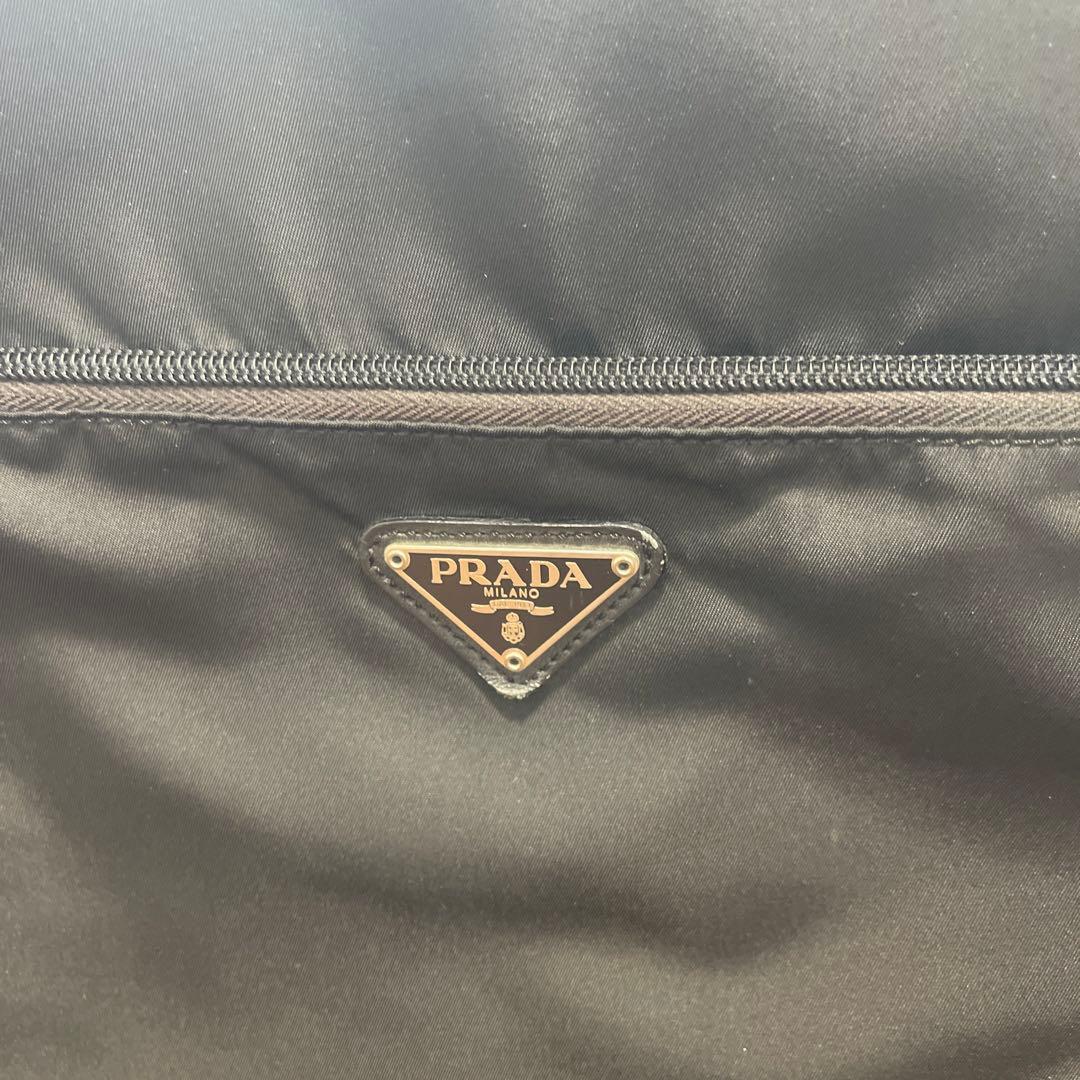 プラダ　スーツケース　キャリーケース