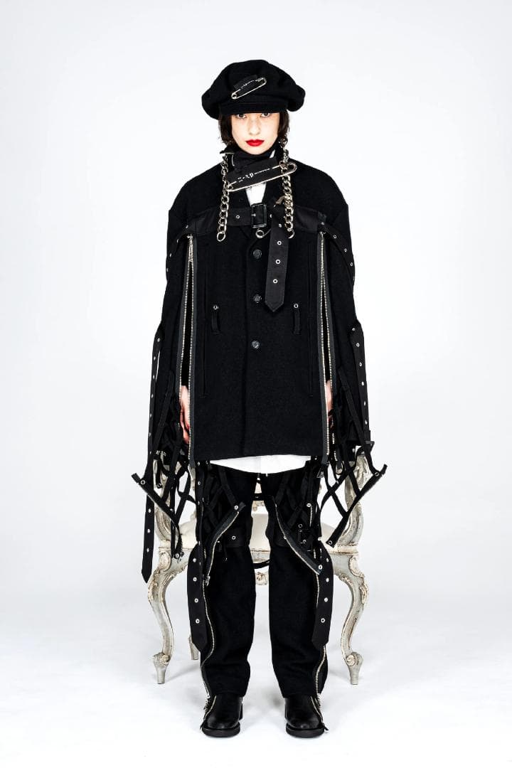 The Soloist 21aw ケープ ビートルズ映画Helpオマージュ