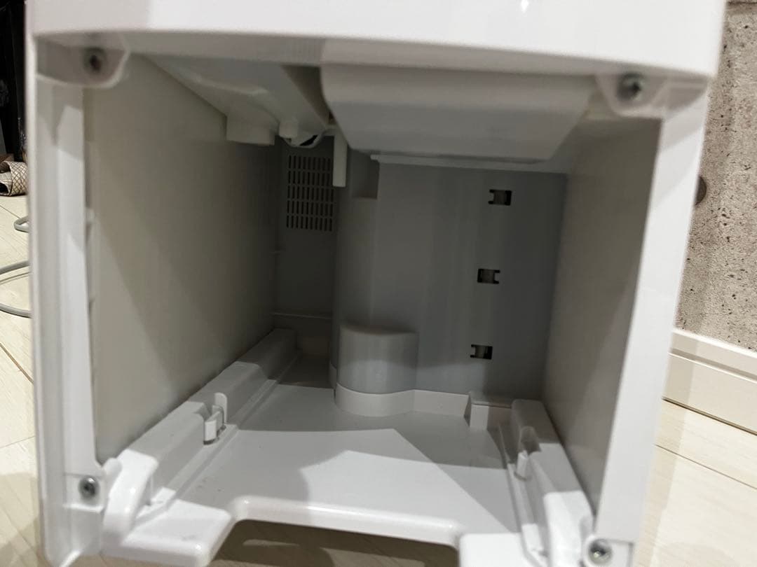 ［ジャンク品］Panasonic F-YHVX120 除湿機 ホワイト