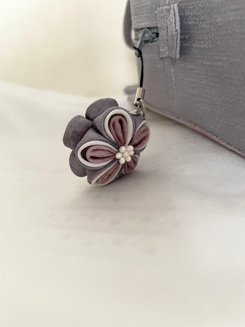 和装用利休バッグ　底鋲、つまみ細工付き