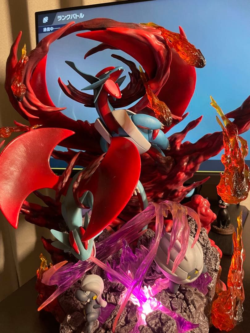 ボーマンダフィギュア