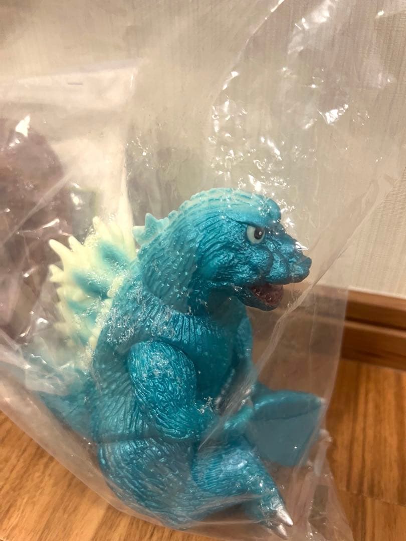 羽沢組 Gメモリーズセレクション 大戦争ゴジラ　ターコイズブルー　蓄光　ソフビ