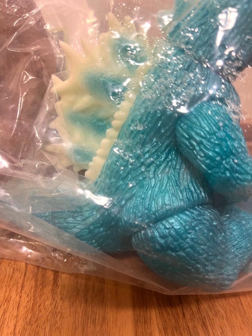 羽沢組 Gメモリーズセレクション 大戦争ゴジラ　ターコイズブルー　蓄光　ソフビ