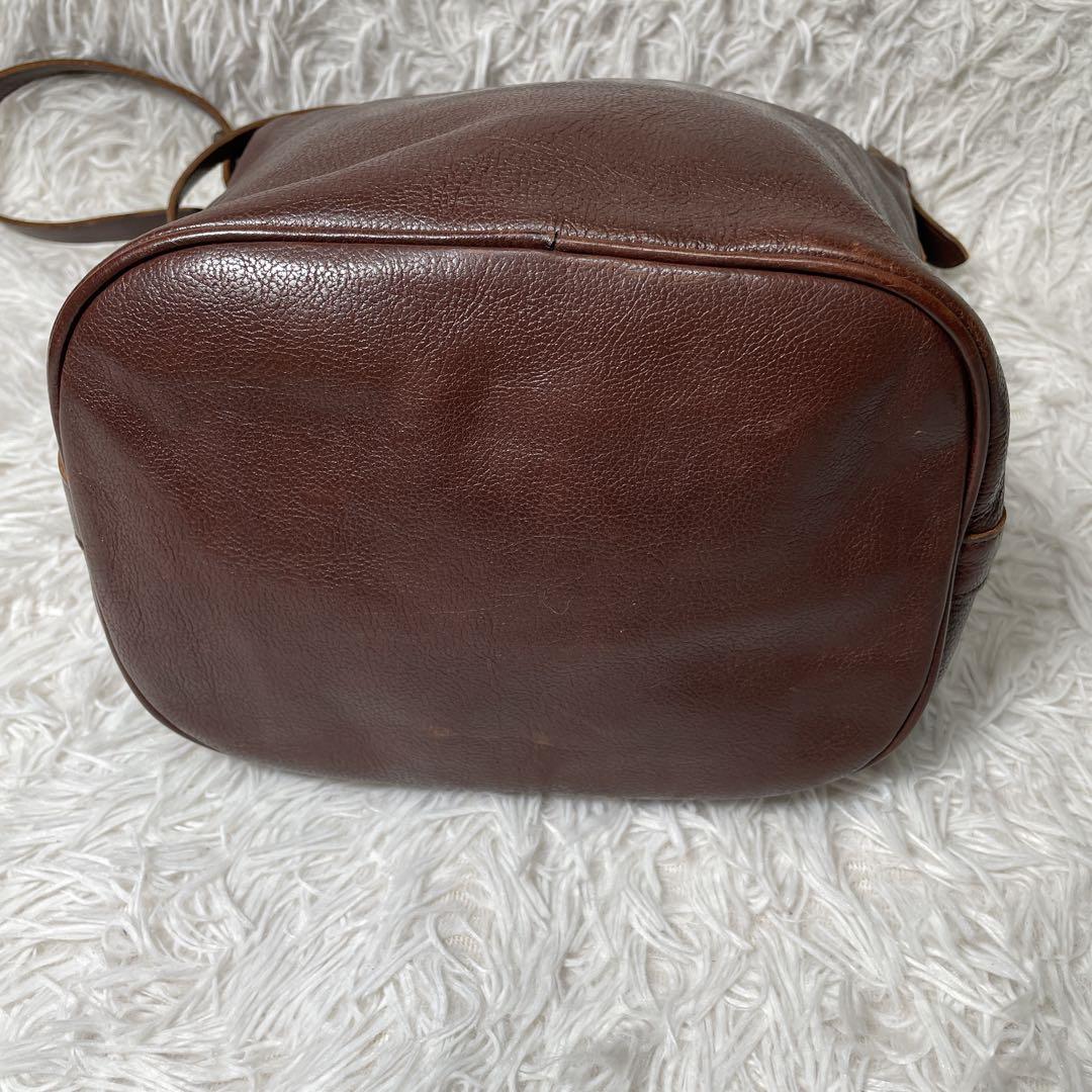 イルビゾンテ　ショルダーバッグ　ダークブラウン　シボ革　ユニセックス