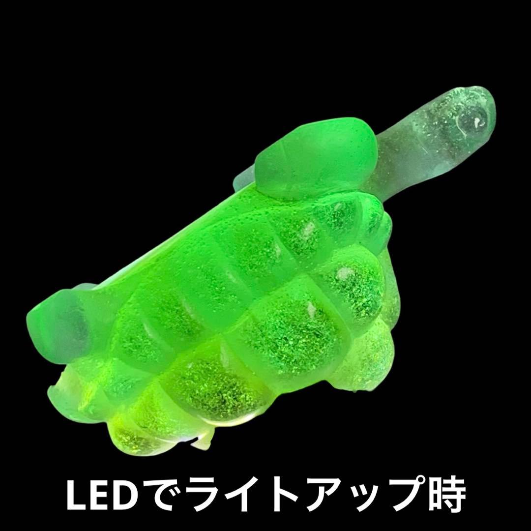 ドームフランス　置物　緑　亀　カメ　　クリスタル　水晶　ナンシー　daum