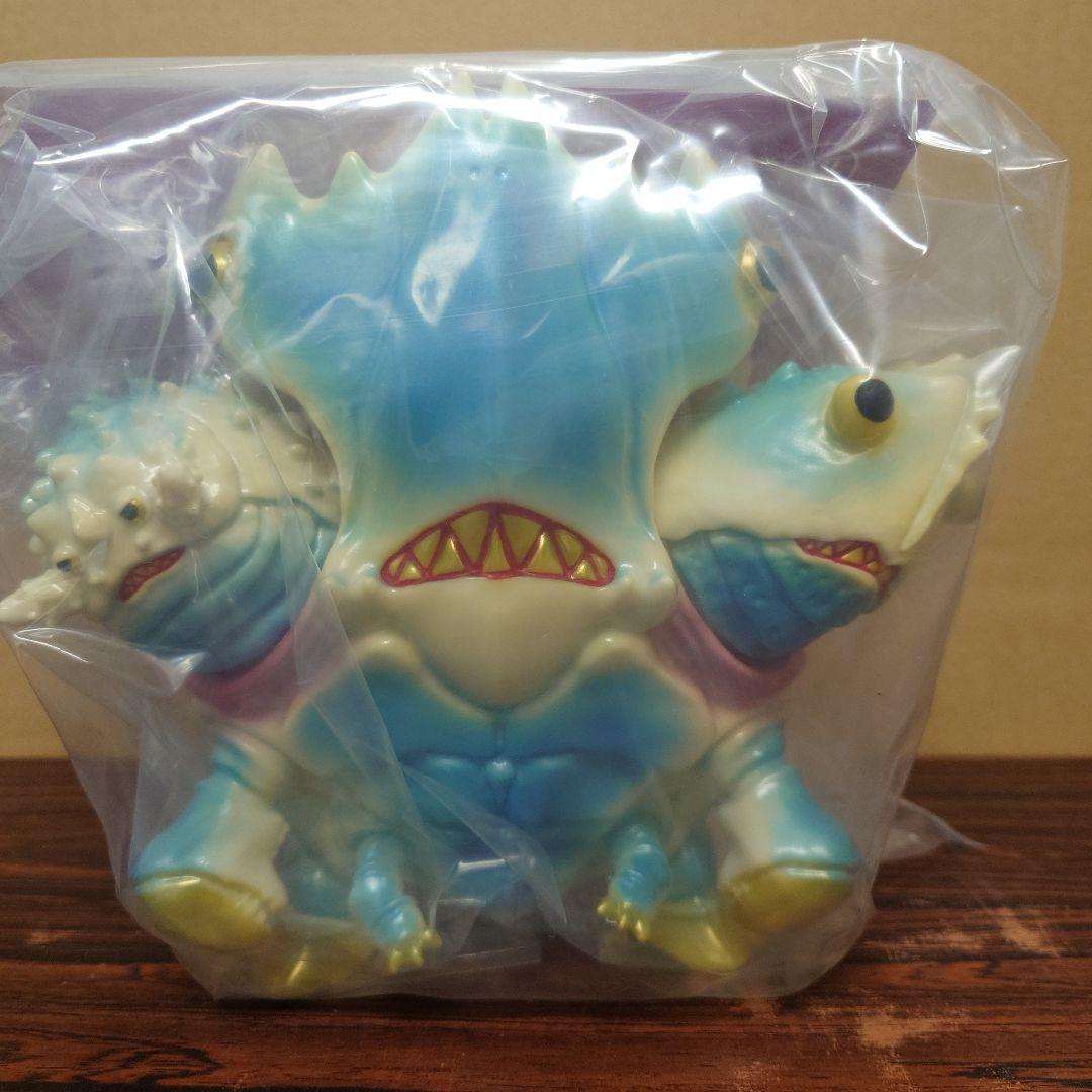 TEK 三頭大怪獣　墓場の画廊限定カラー　ソフビ　15体限定
