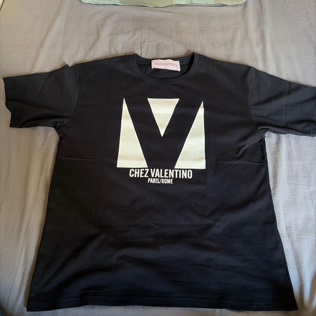 VALENTINO ロゴ Tシャツ 黒