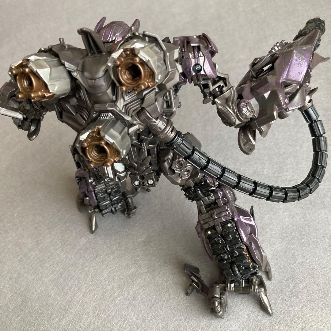 値下げ中　SS-45 ショックウェーブ　トランスフォーマー　スタジオシリーズ