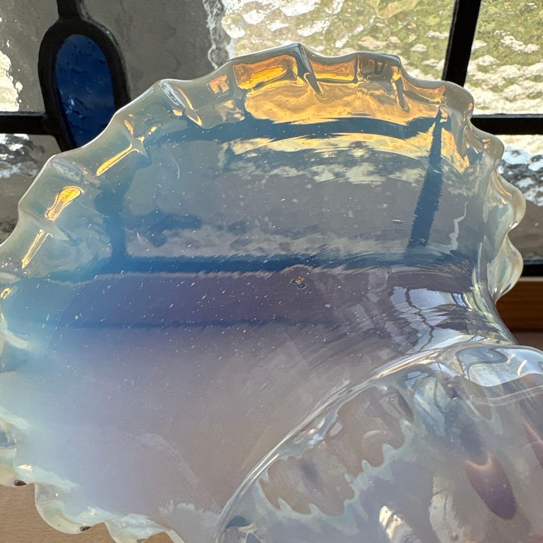 フランスアンティーク　オパールセント　ランプシェード