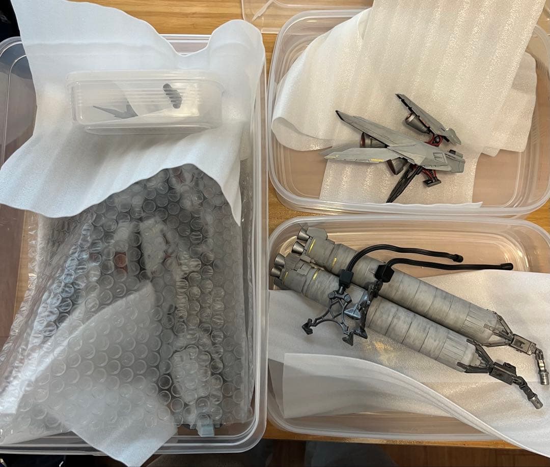 最終価格サザビー【MG・改修・完成品・台座付き】