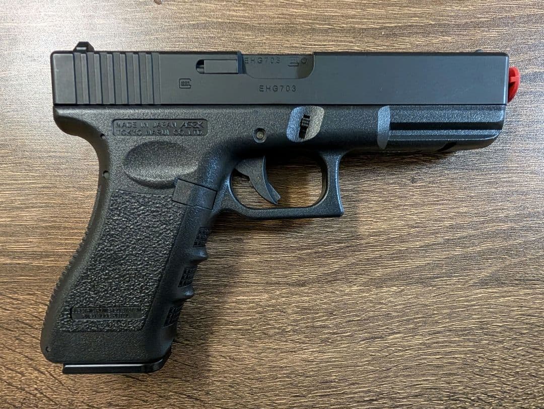 東京マルイ 電動ハンドガン グロック18C 他