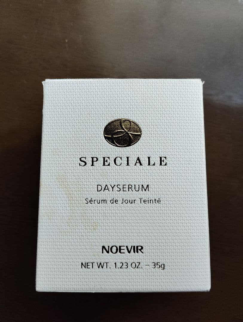 美容液 NOEVIR DAYSERUM 35g SPF20-PA++